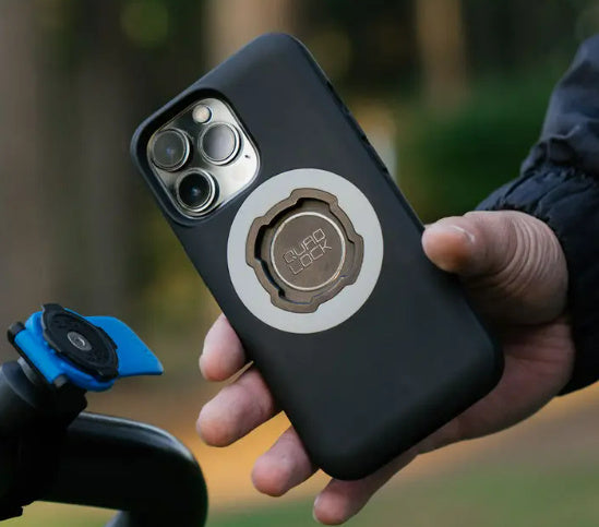 Quadlock - MAG iPhone 15 Pro Case